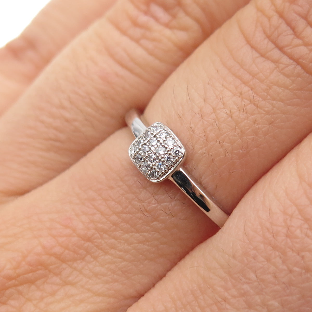 925 Sterling Silver Round-Cut C Z Engagement Ring Size 7.25