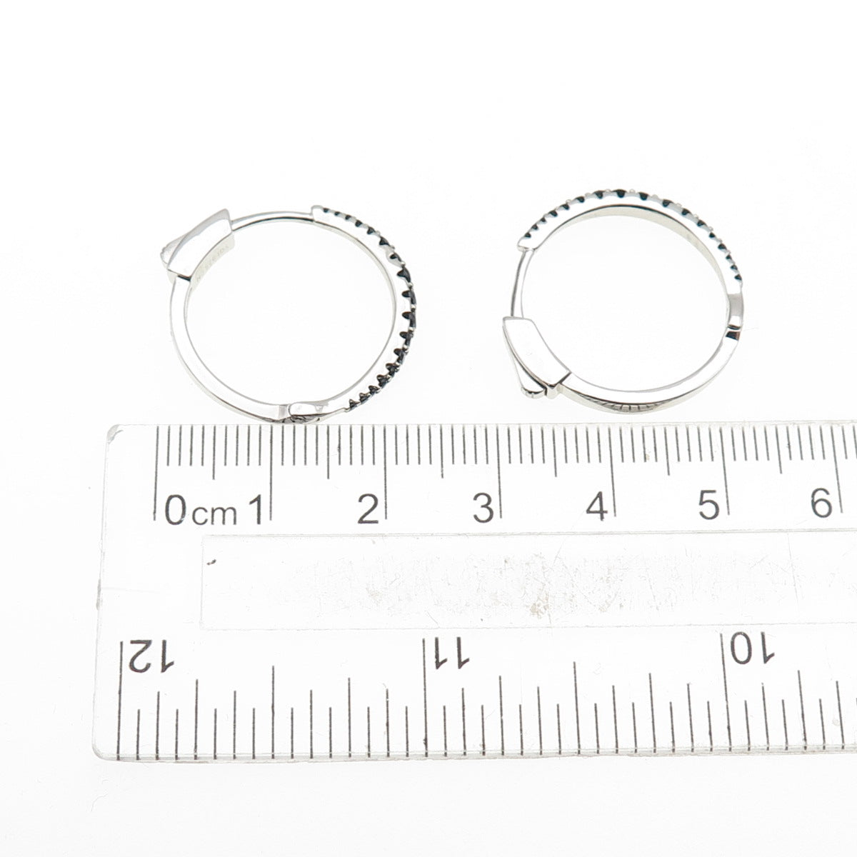 925 Sterling Silver Round-Cut Graduated Black C Z Hoop Earrings