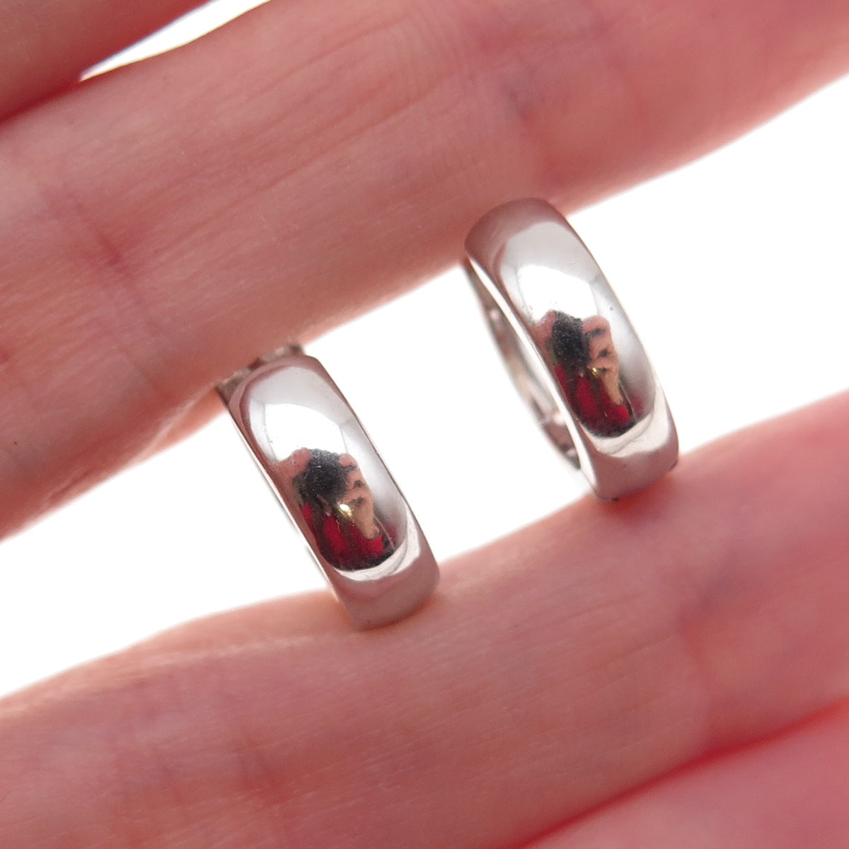 Han 925 Sterling Silver Round-Cut C Z Hoop Earrings
