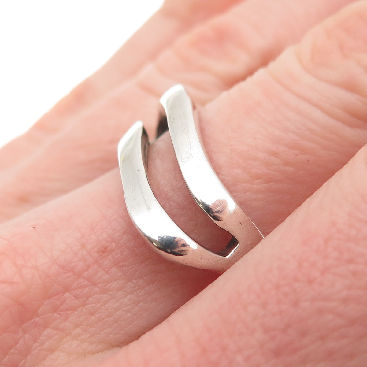 925 Sterling Silver Vintage Modernist Wavy Ring Size 7