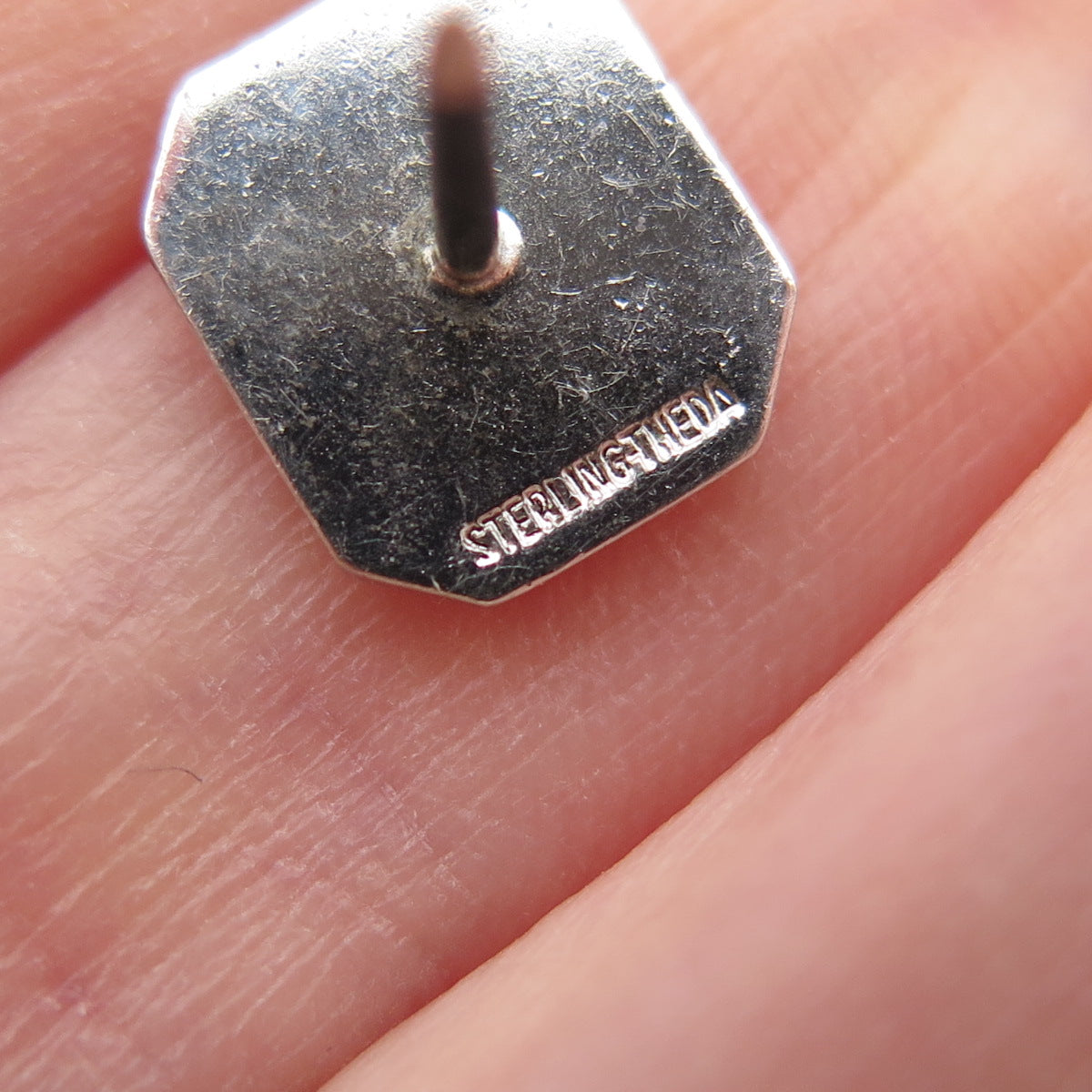 THEDA 925 Sterling Silver Vintage Praying Hands Tie Tack / Lapel Pin