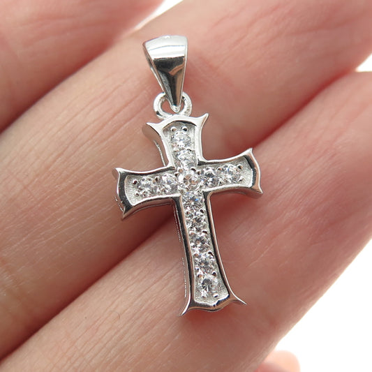 925 Sterling Silver Round-Cut Shaped C Z Cross Pendant