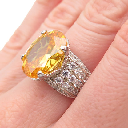 925 Sterling Silver Oval-Cut Canary & Round-Cut White C Z Ring Size 7.25
