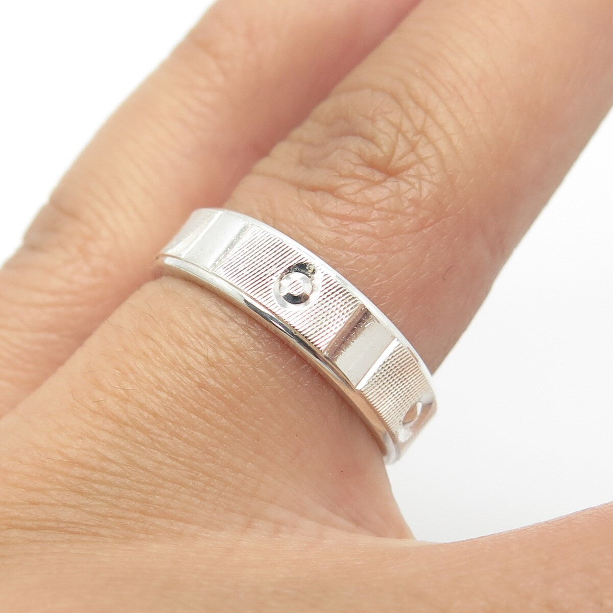 925 Sterling Silver Vintage Textured Band Ring Size 7.25