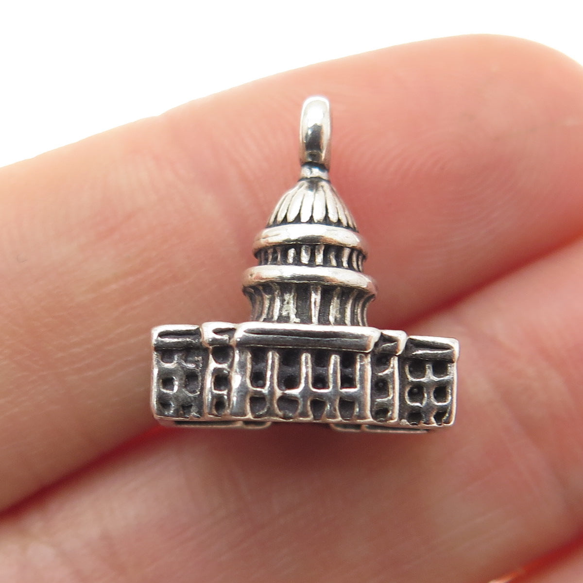 SUNWEST 925 Sterling Silver Vintage Capitol Building Lobster Clasp Charm Pendant