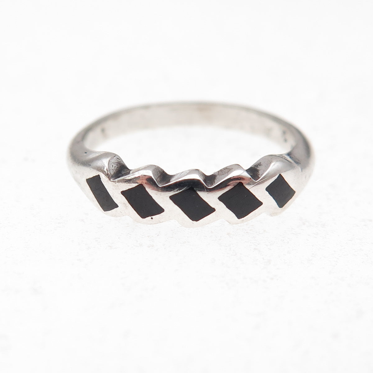 Silver Fox Old Pawn 925 Sterling Vintage Southwestern Black Onyx Ring Size 4.75