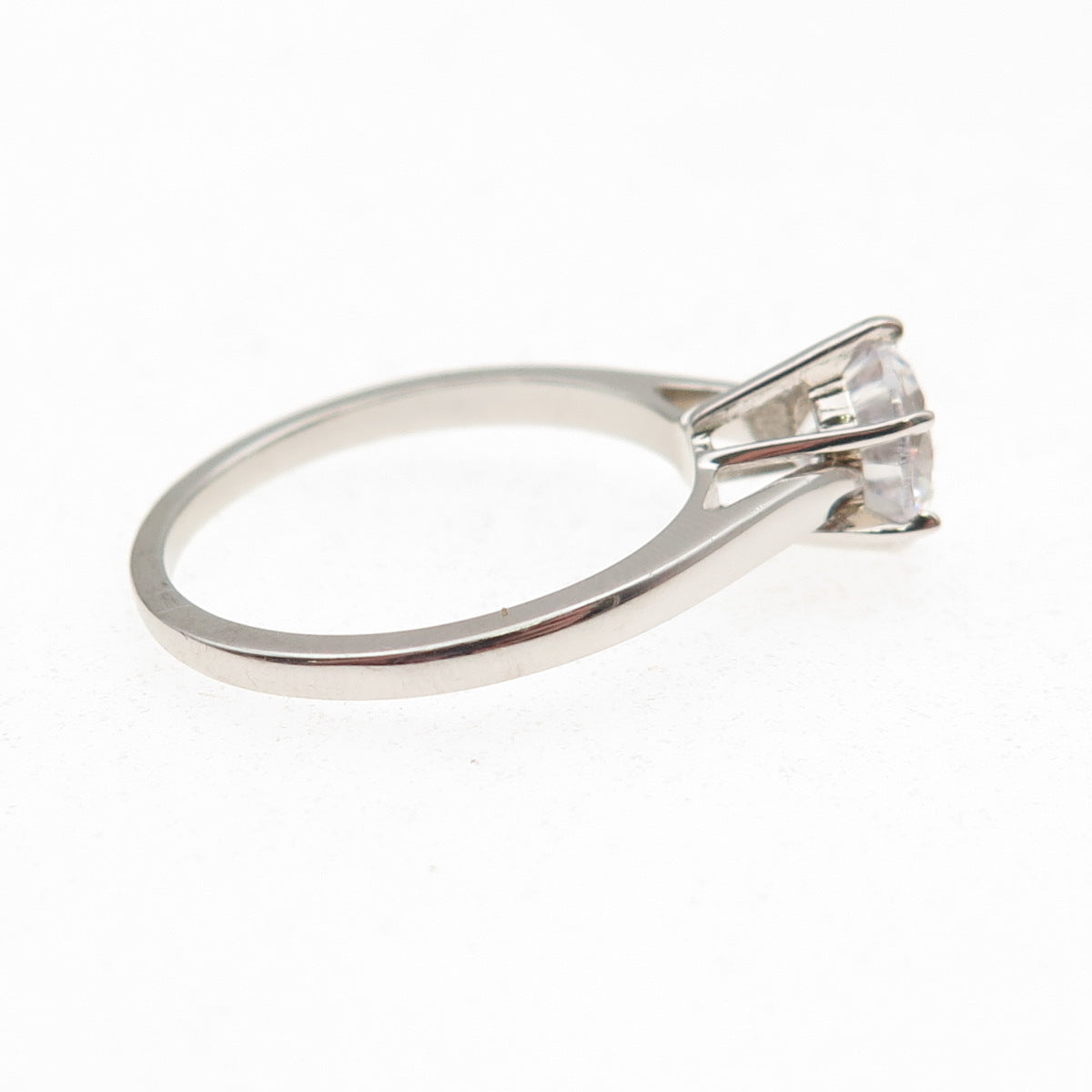 925 Sterling Silver Round-Cut C Z Engagement Ring Size 8