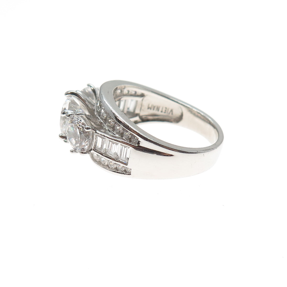 925 Sterling Silver Round-Cut C Z Sparkle Ring Size 8.25