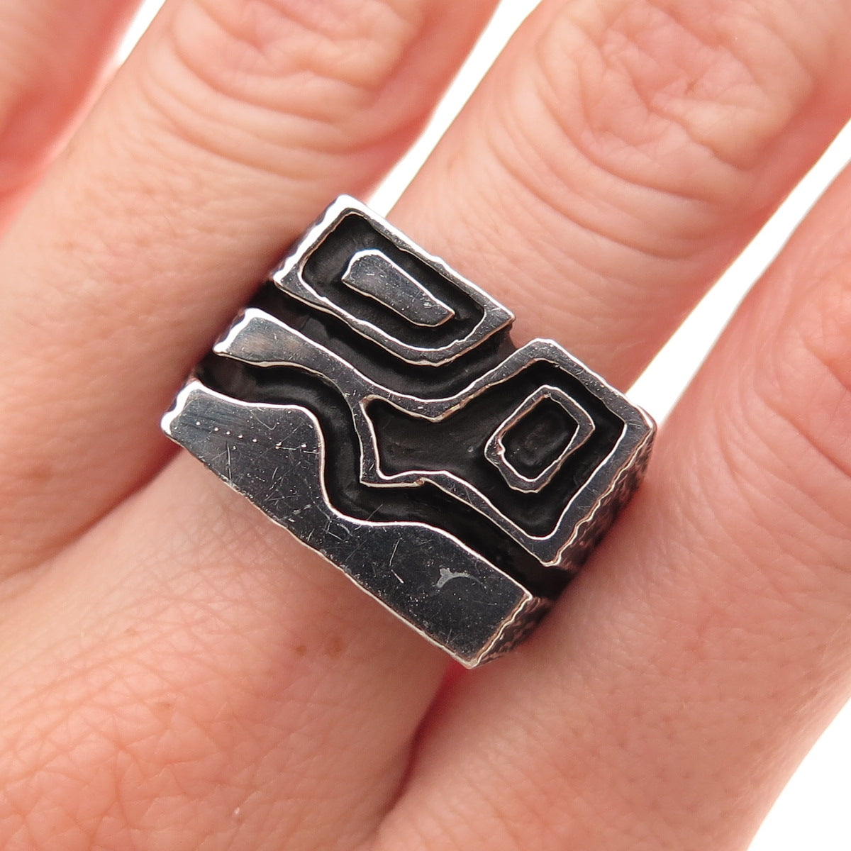 925 Sterling Silver Vintage Modernist Oxidized Ring Size 10.25