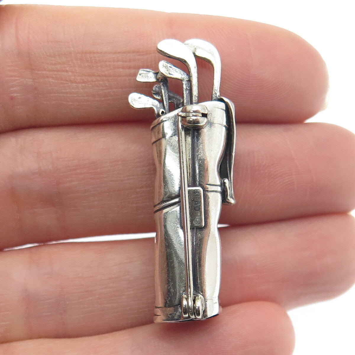 BEAU 925 Sterling Silver Vintage Gold Club Pin Brooch
