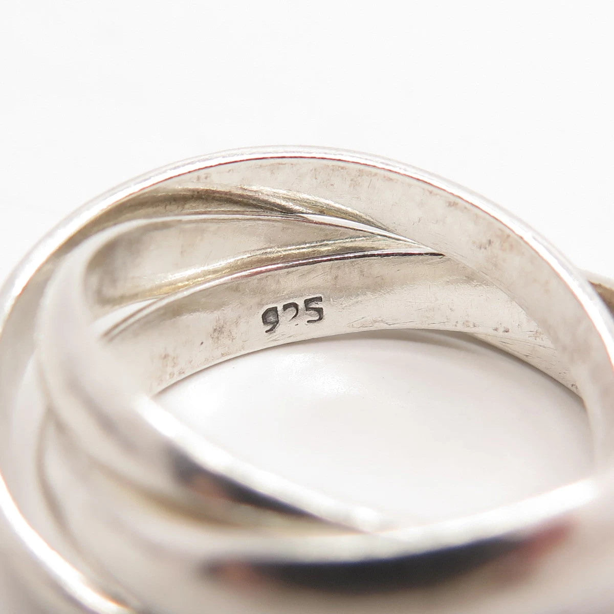 925 Sterling Silver Vintage Triple Interlocked Ring Size 7.75