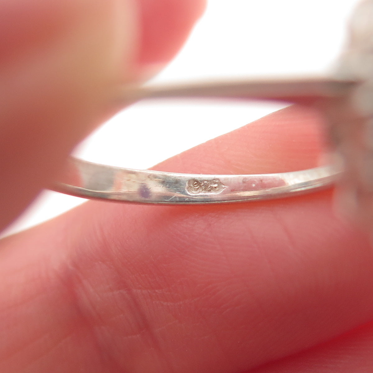 925 Sterling Silver Vintage Real Amethyst & White Topaz Ring Size 8.25