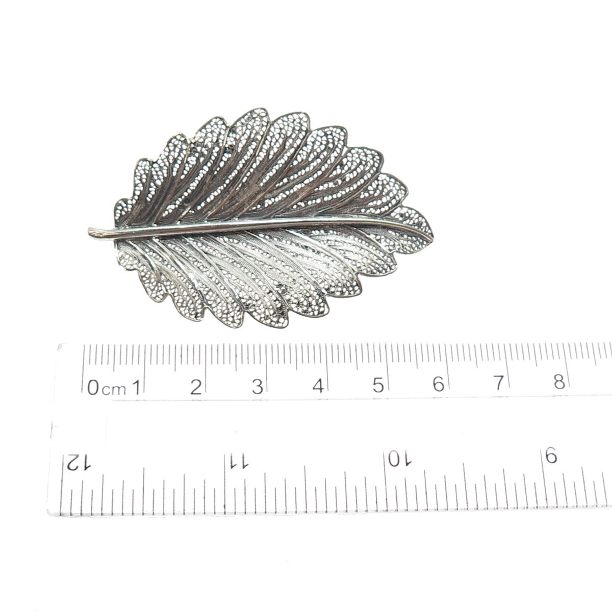 925 Sterling Silver Vintage Floral Leaf Filigree Oxidized Pin Brooch