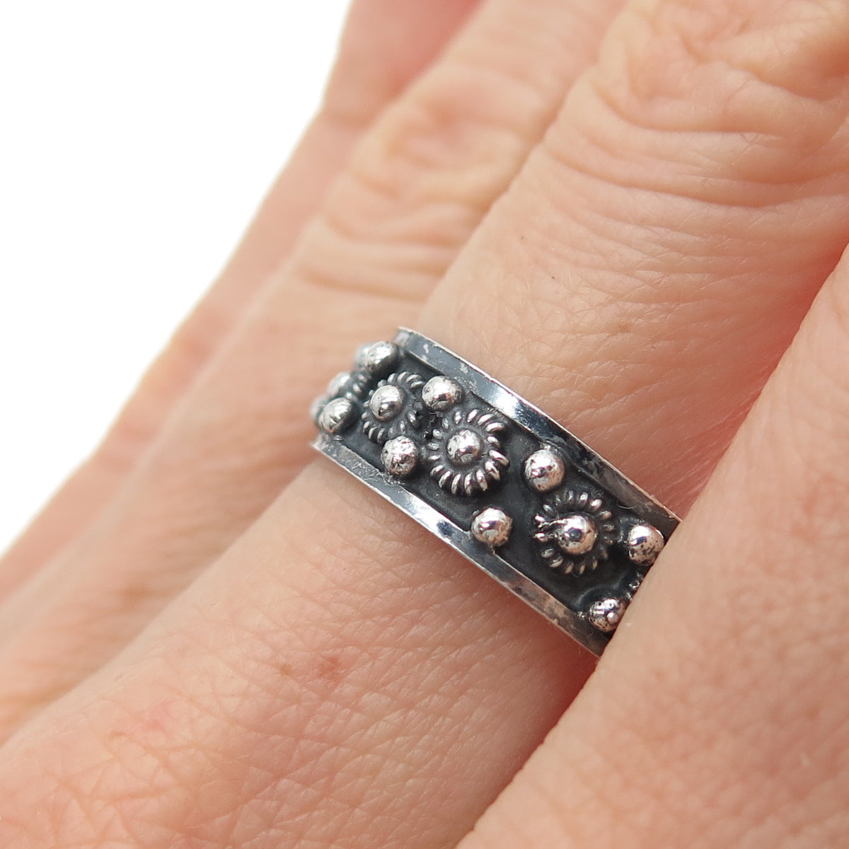 925 Sterling Silver Vintage Mexico Cannetille Band Oxidized Ring Size 8.25