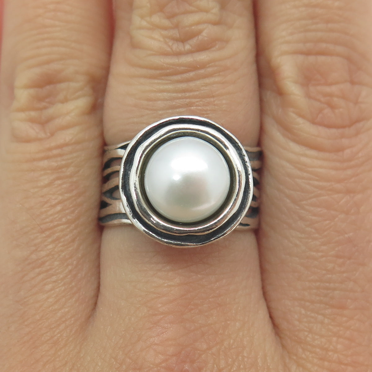 925 Sterling Silver Vintage Israel Real Pearl Modernist Oxidized Ring Size 8.25