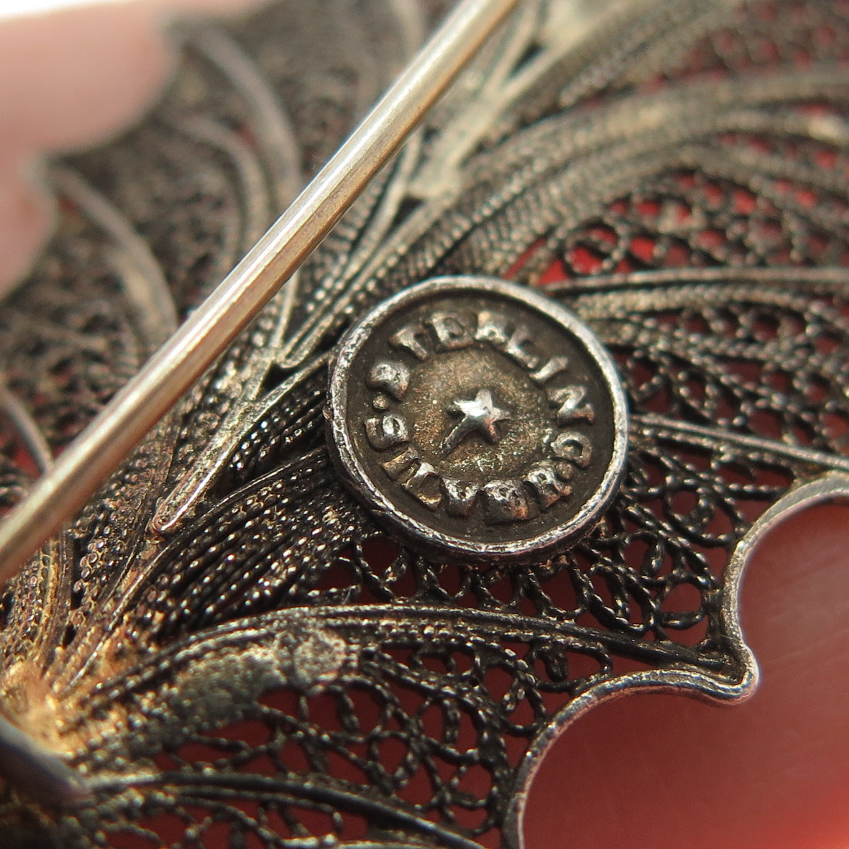 925 Sterling Silver Gold Plated Vintage Filigree Leaf Pin Brooch