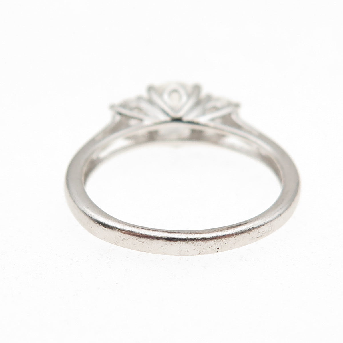 925 Sterling Silver Round-Cut C Z Engagement Ring Size 7.25