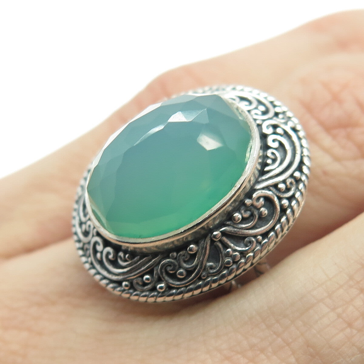 SAJEN 925 Sterling Silver Vintage Real Chalcedony Swirl Oxidized Ring Size 7