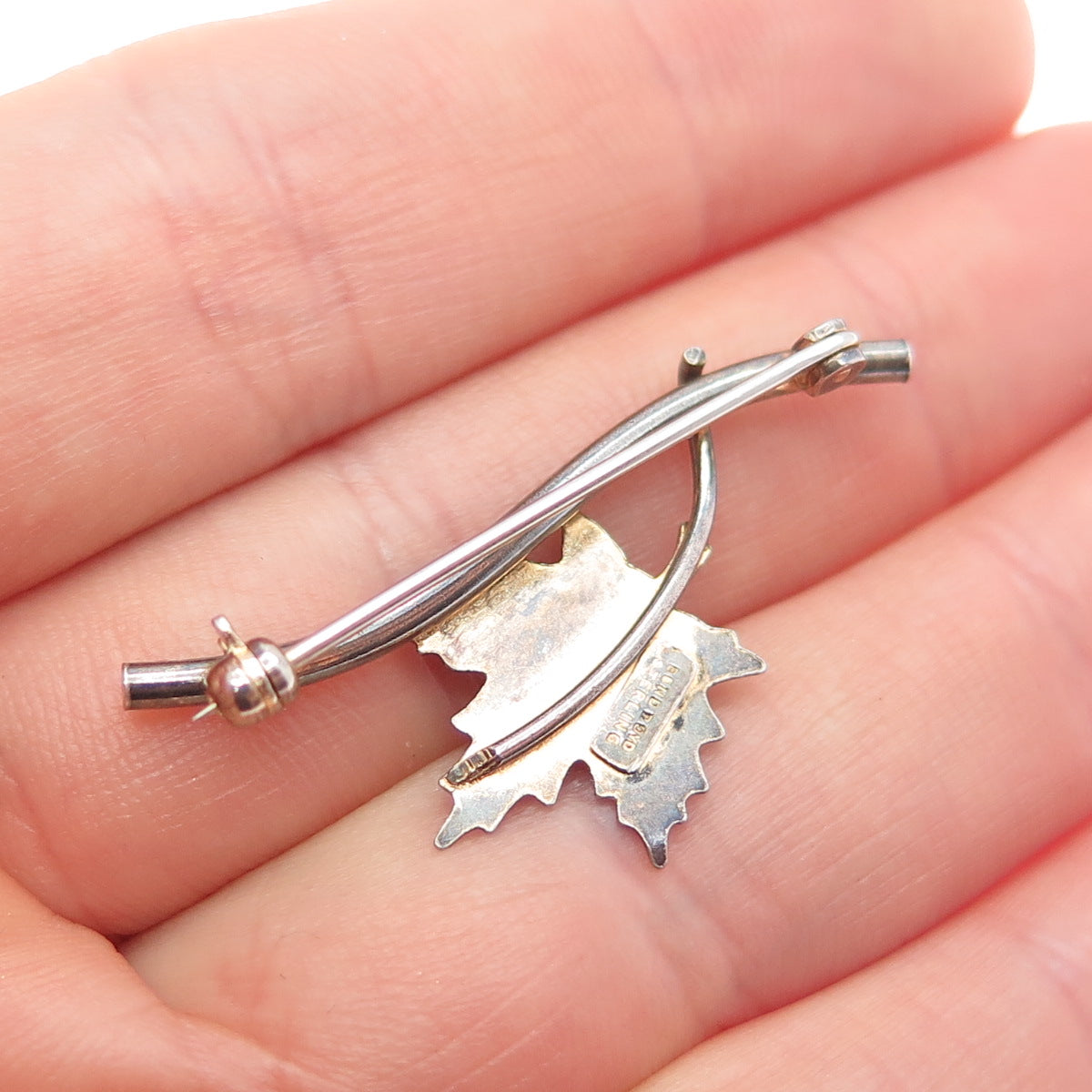 BOND BOYD 925 Sterling Silver Vintage Grape Leaf Pin Brooch