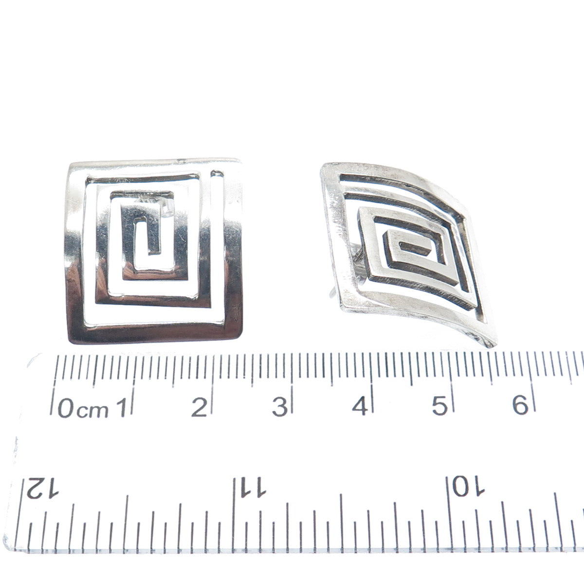 925 Sterling Silver Vintage Mexico Mayan Spiral Maze Earrings