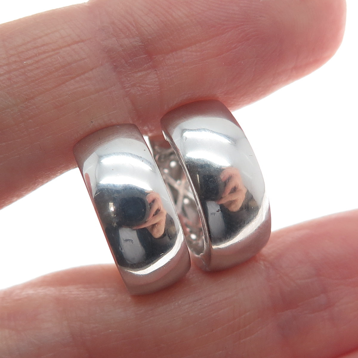 925 Sterling Silver Round-Cut C Z Heart Hoop Earrings