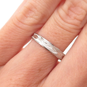925 Sterling Silver Engraved Band Ring Size 5