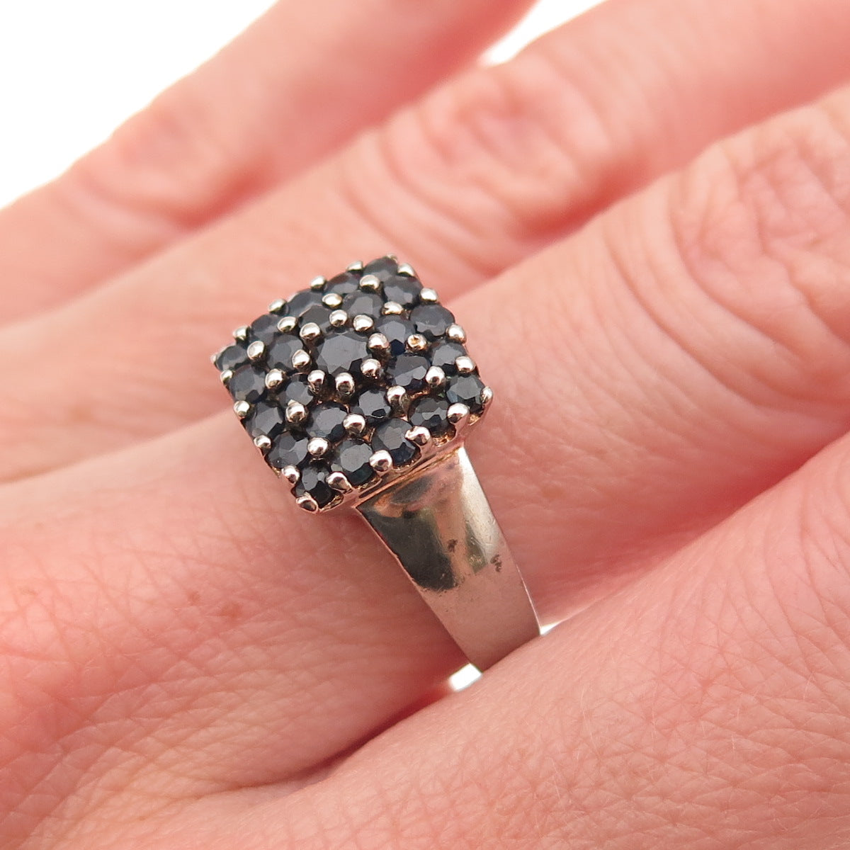 925 Sterling Silver Vintage Real Round-Cut Sapphire Ring Size 6.25