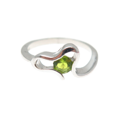 925 Sterling Silver Real Round-Cut Peridot Modernist Heart Ring Size 7