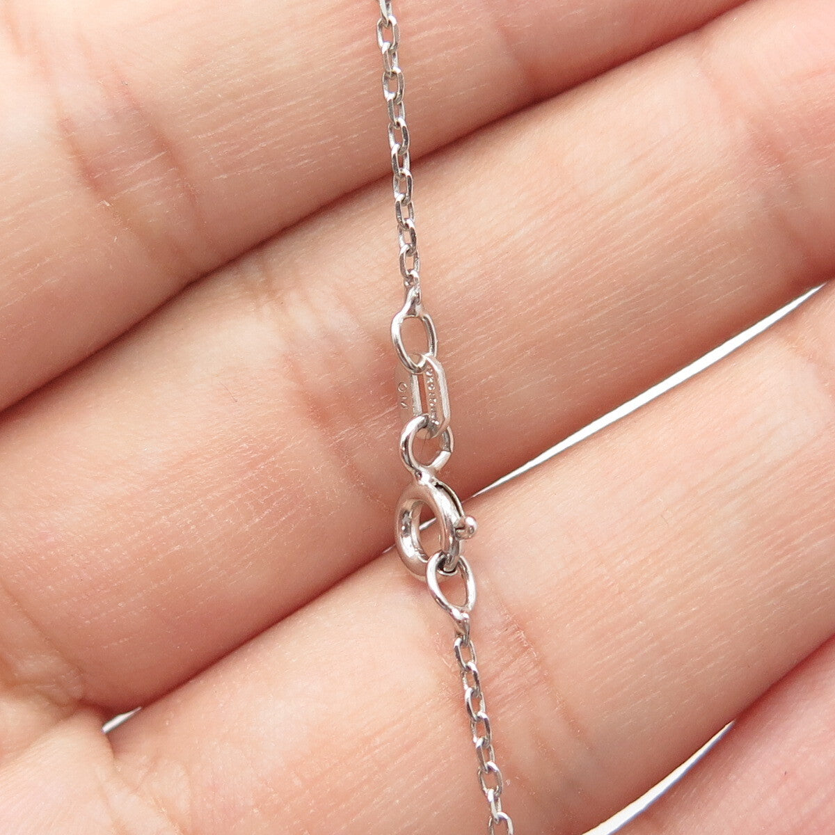 925 Sterling Silver Italy White C Z Bow Cable Chain Necklace 18"