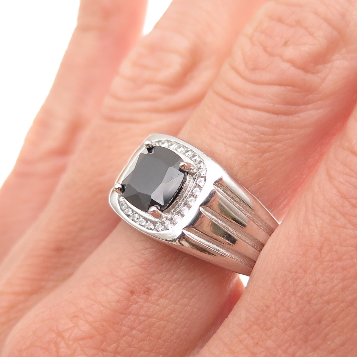 925 Sterling Silver Real Hematite & C Z Ring Size 11