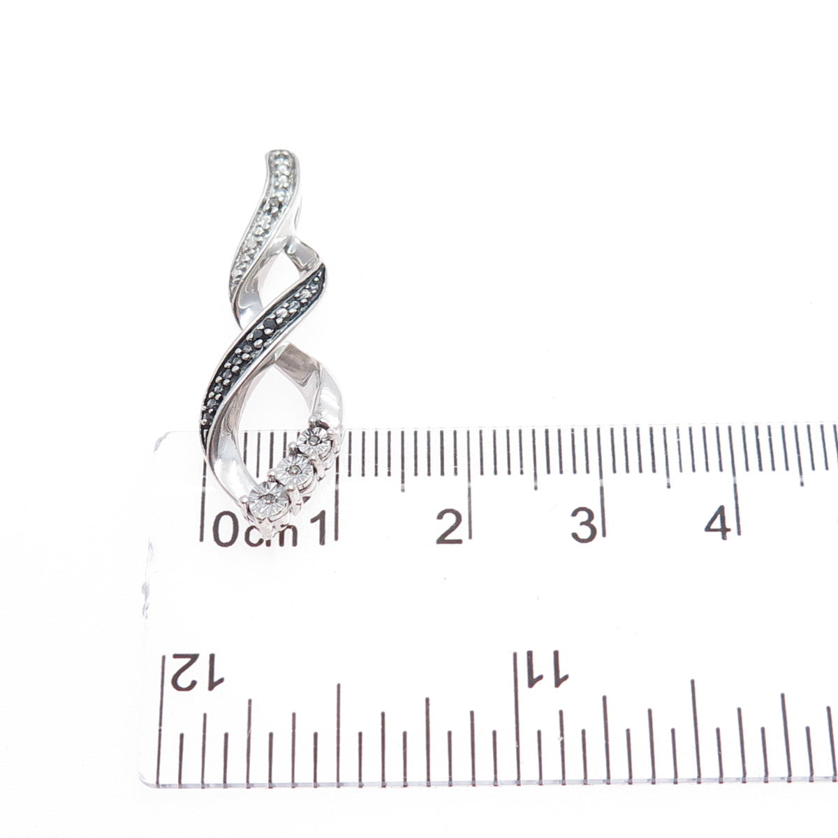 925 Sterling Silver Real Round-Cut Black & White Diamond Twisted Pendant