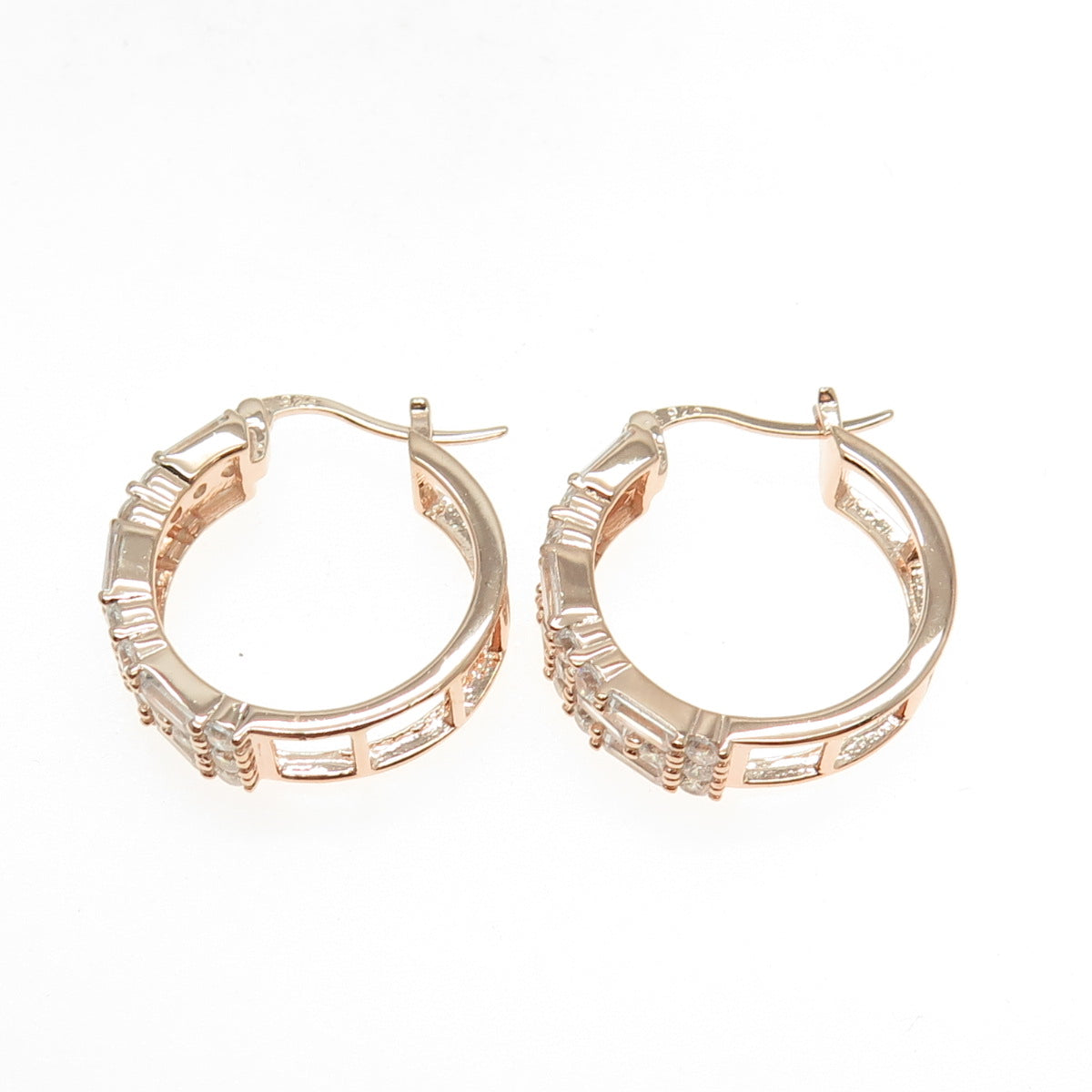 925 Sterling Silver Rose Gold Plated Emerald Round-Cut Shaped C Z Hoop Earrings