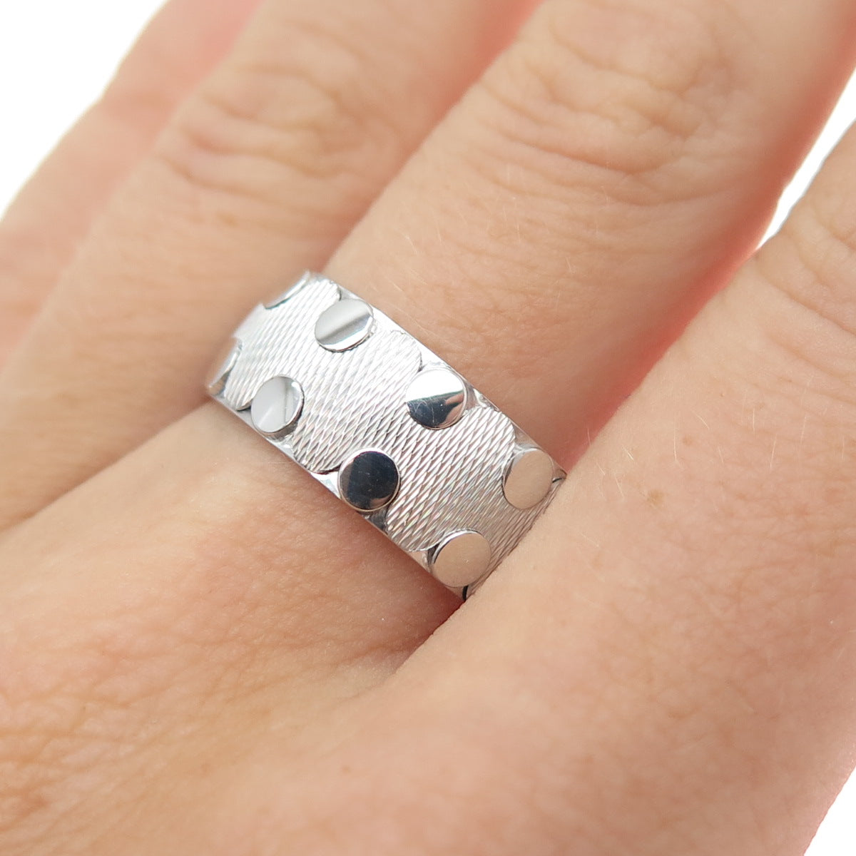 NEOS 925 Sterling Silver Textured Dotted Band Ring Size 7.75