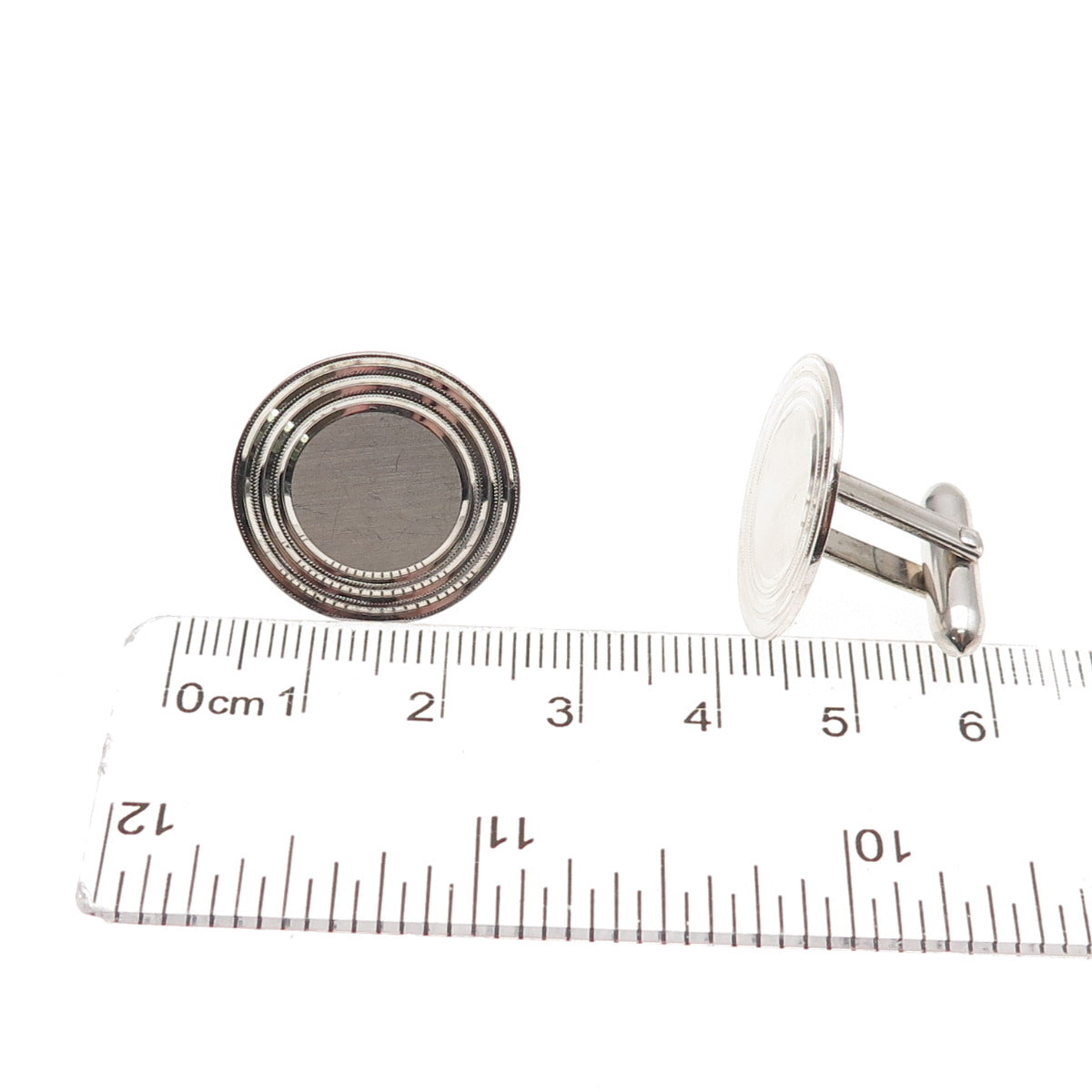 Lamode 925 Sterling Silver Vintage Round Cufflinks
