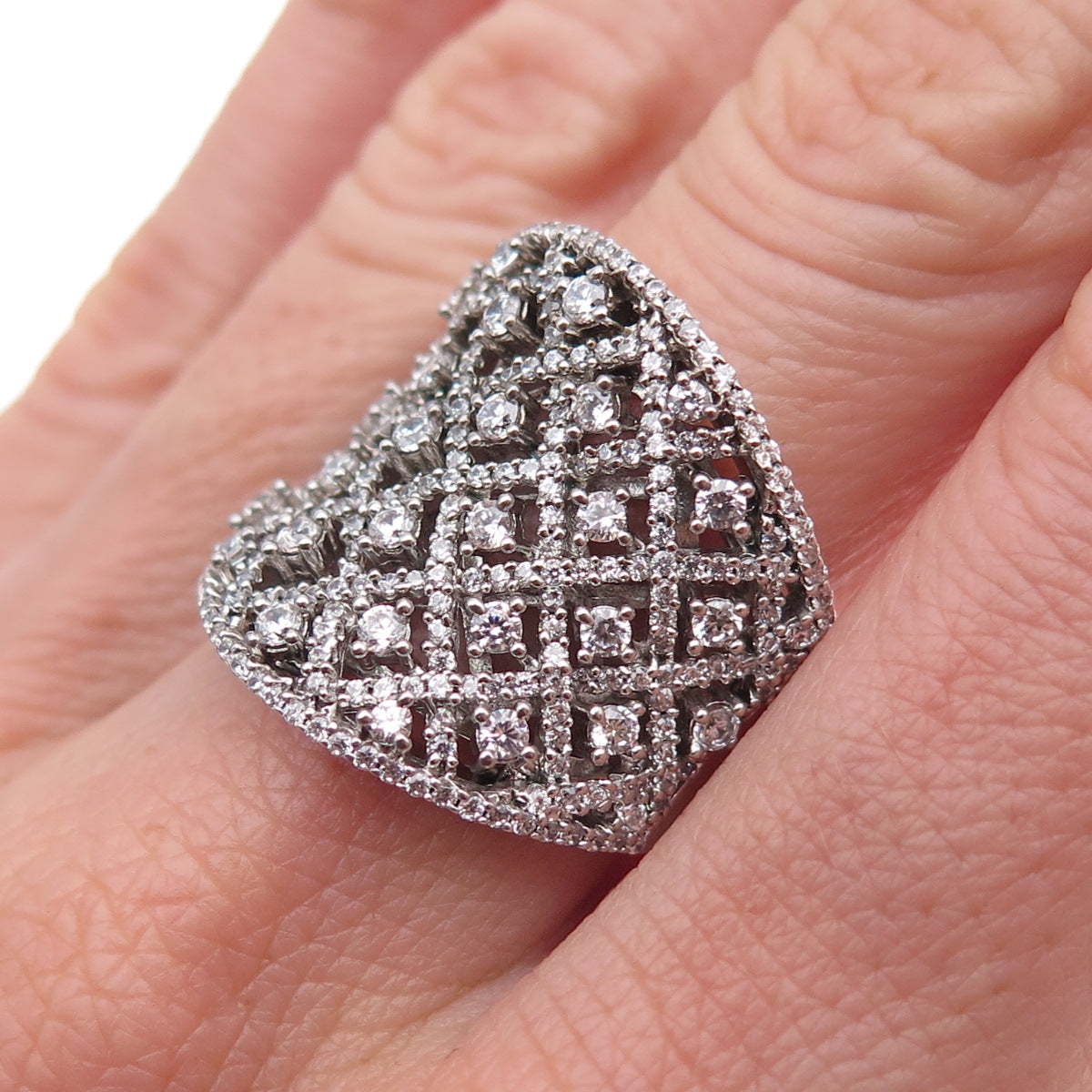 925 Sterling Silver Round-Cut C Z Sparkle Ring Size 7.25