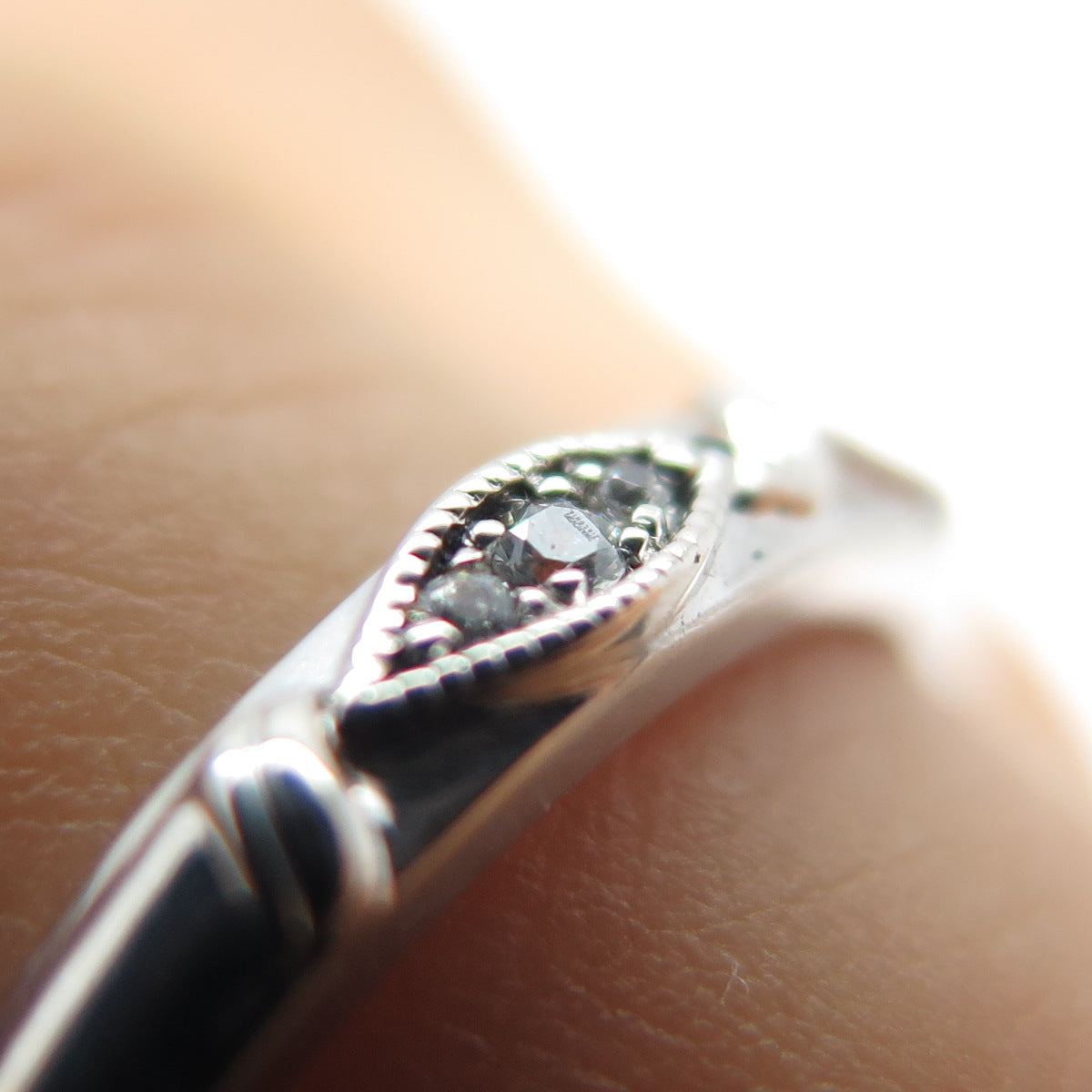 850 Silver Round-Cut Swarovski Crystal Stackable Band Ring Size 7