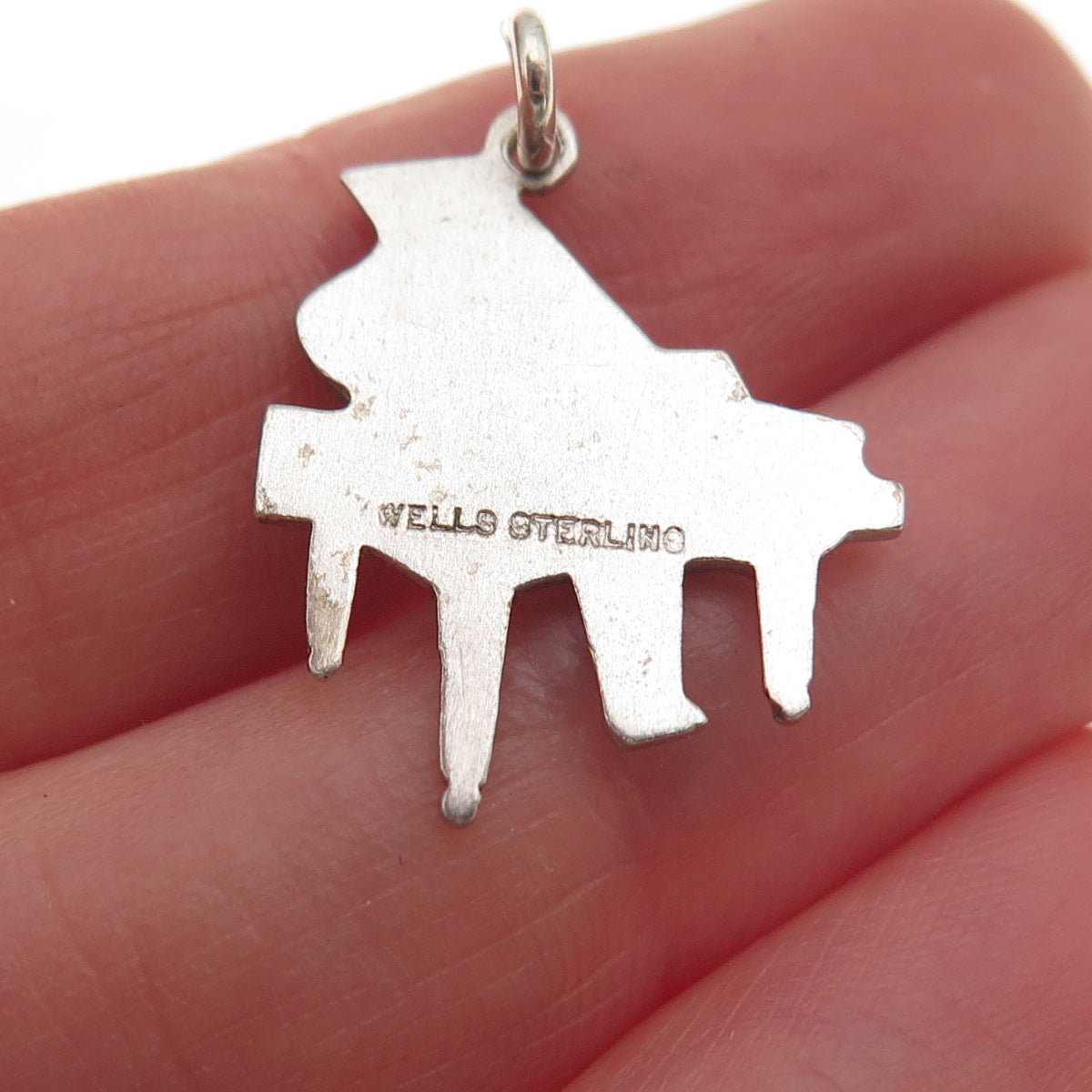 Wells 925 Sterling Silver Antique Art Deco Grand Piano Mini Charm Pendant