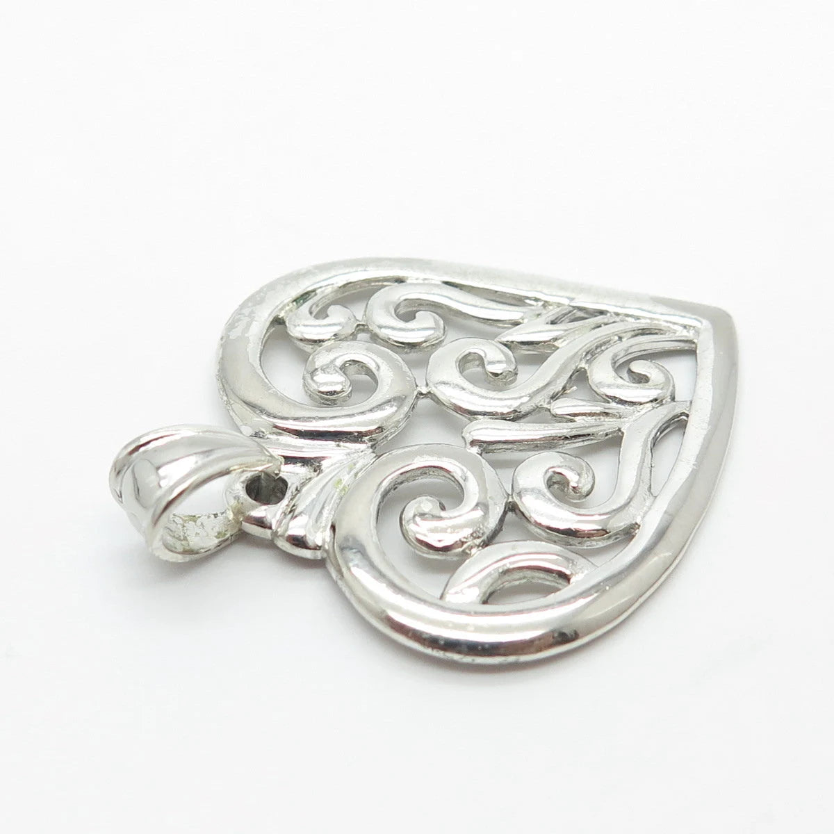 925 Sterling Silver Vintage Swirl Heart Pendant