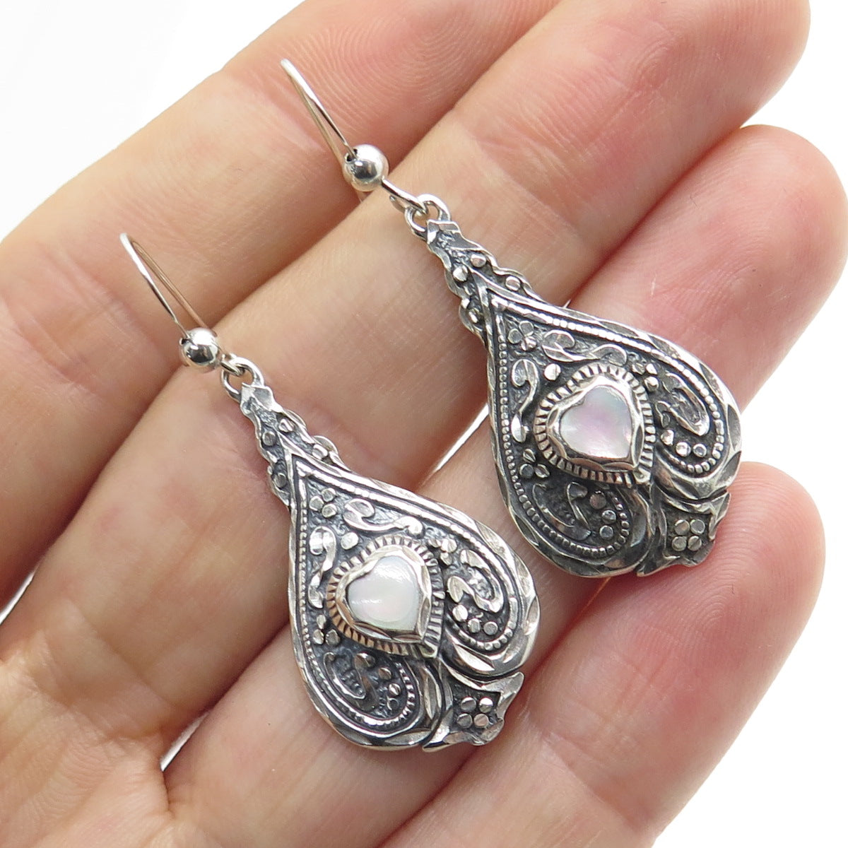 SILVER CLOUD 925 Sterling Silver Vintage Real MOP Heart Floral Oxidized Earrings