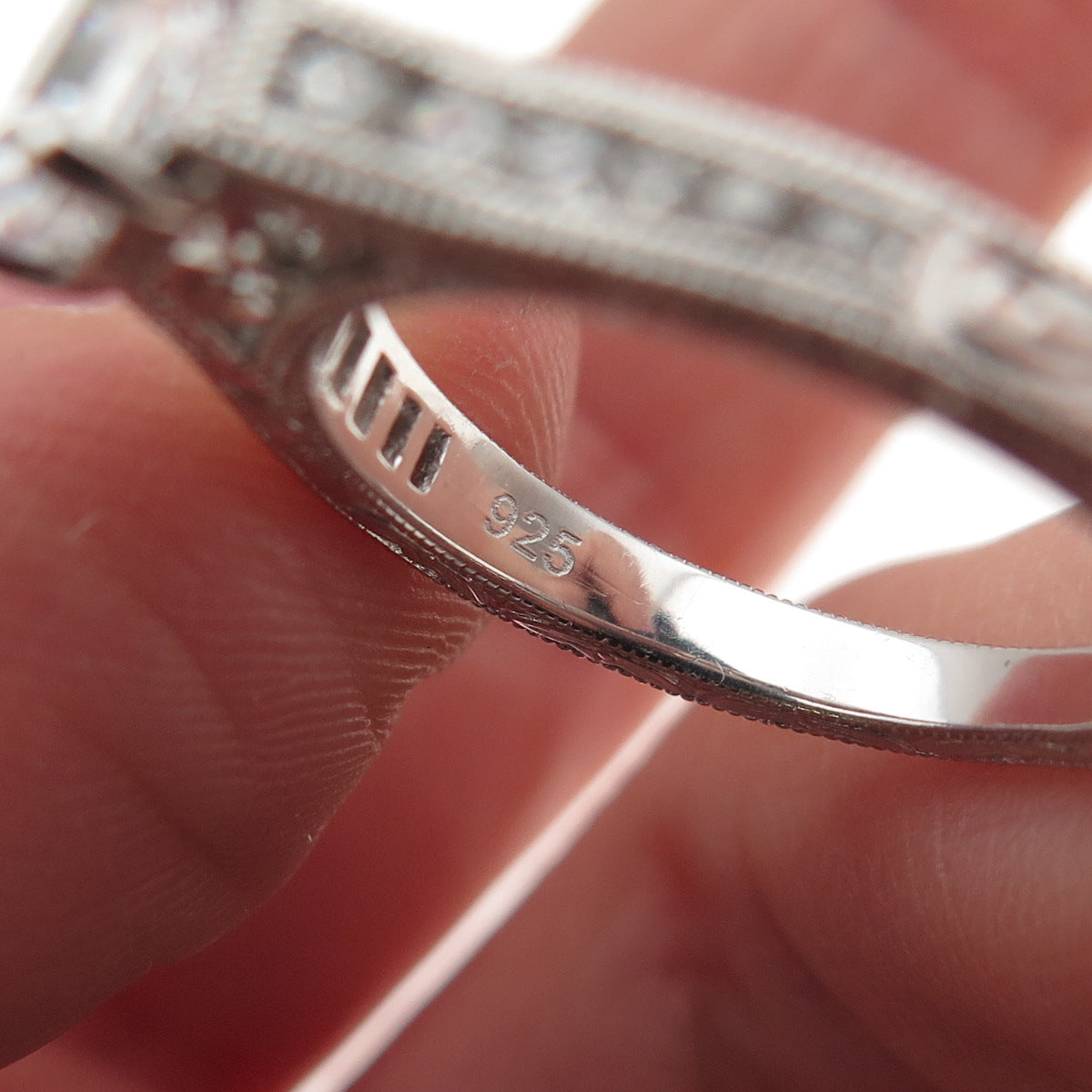 925 Sterling Silver Round-Cut C Z Engagement Ring Size 6.5