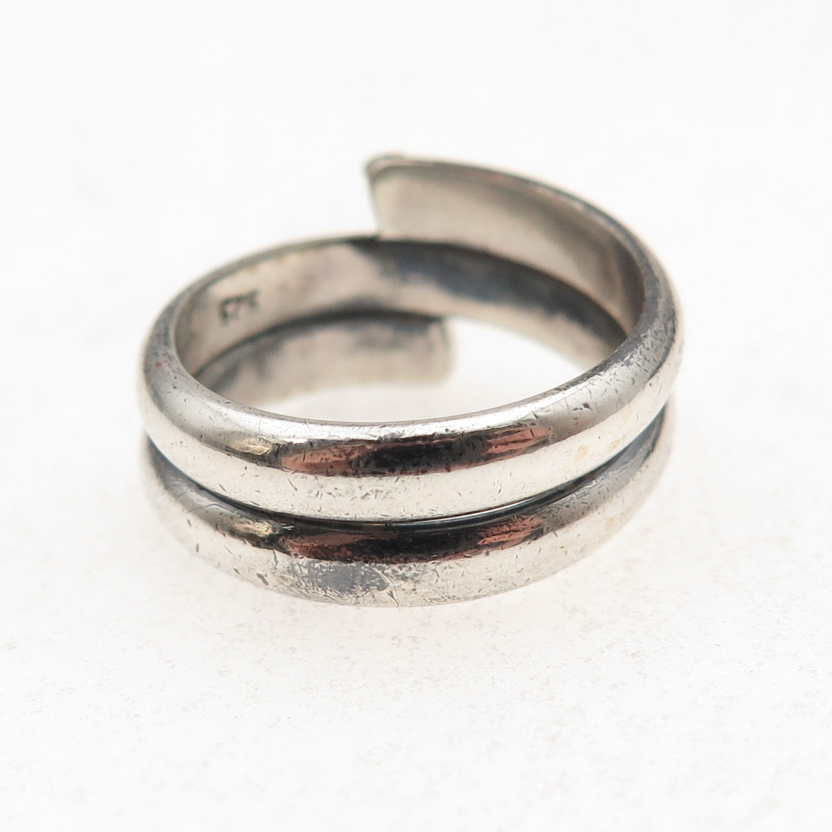 925 Sterling Silver 14K Gold Vintage Modernist Bypass Oxidized Ring Size 6.75
