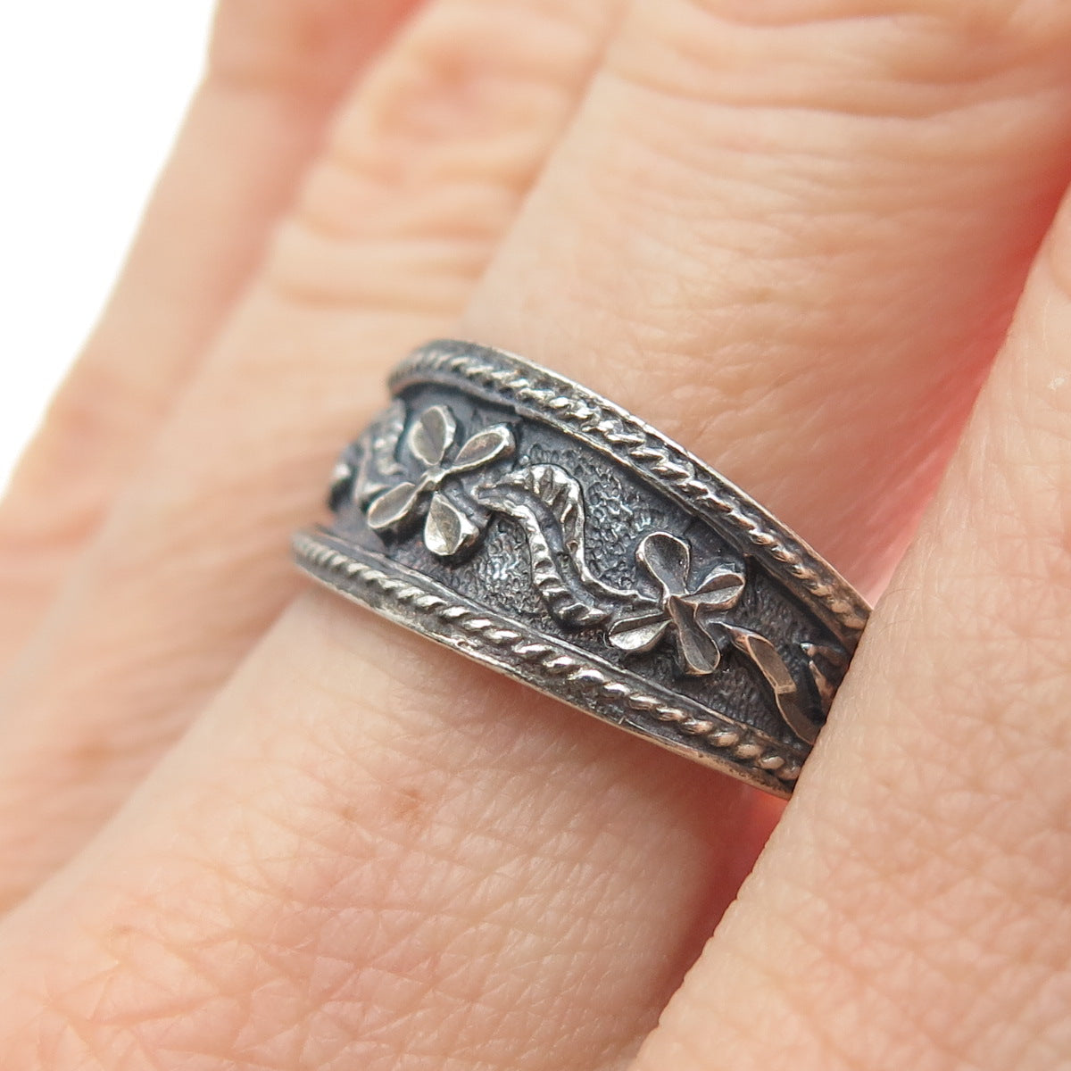KEN CRAFTS 925 Sterling Silver Vintage Flower Blossom Oxidized Ring Size 9.25