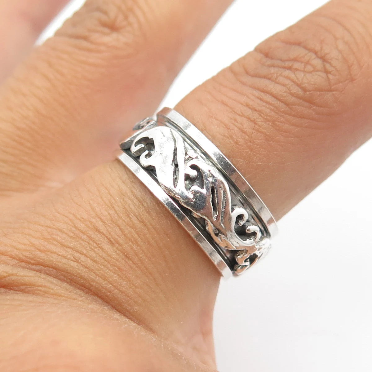 925 Sterling Silver Vintage Swirl Rotating Band Ring Size 7.75