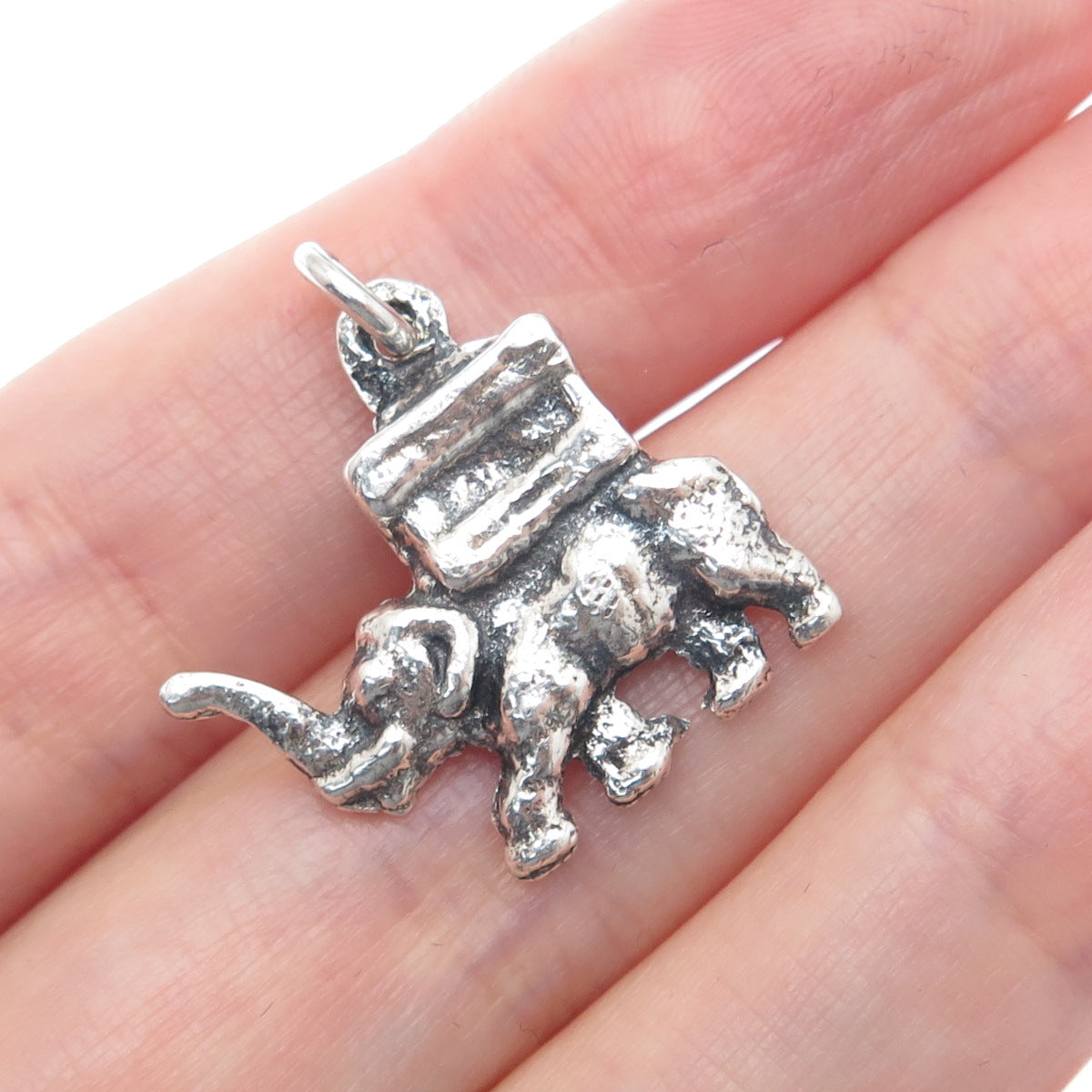 925 Sterling Silver Vintage Elephant Sedan Chair Minimalist Charm Pendant