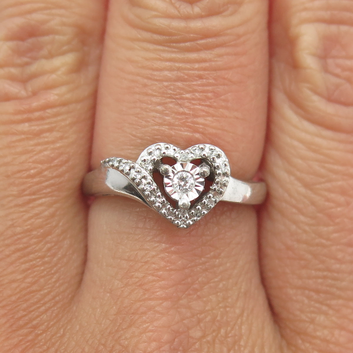 925 Sterling Silver Real Round-Cut Diamond Heart Ring Size 7.5