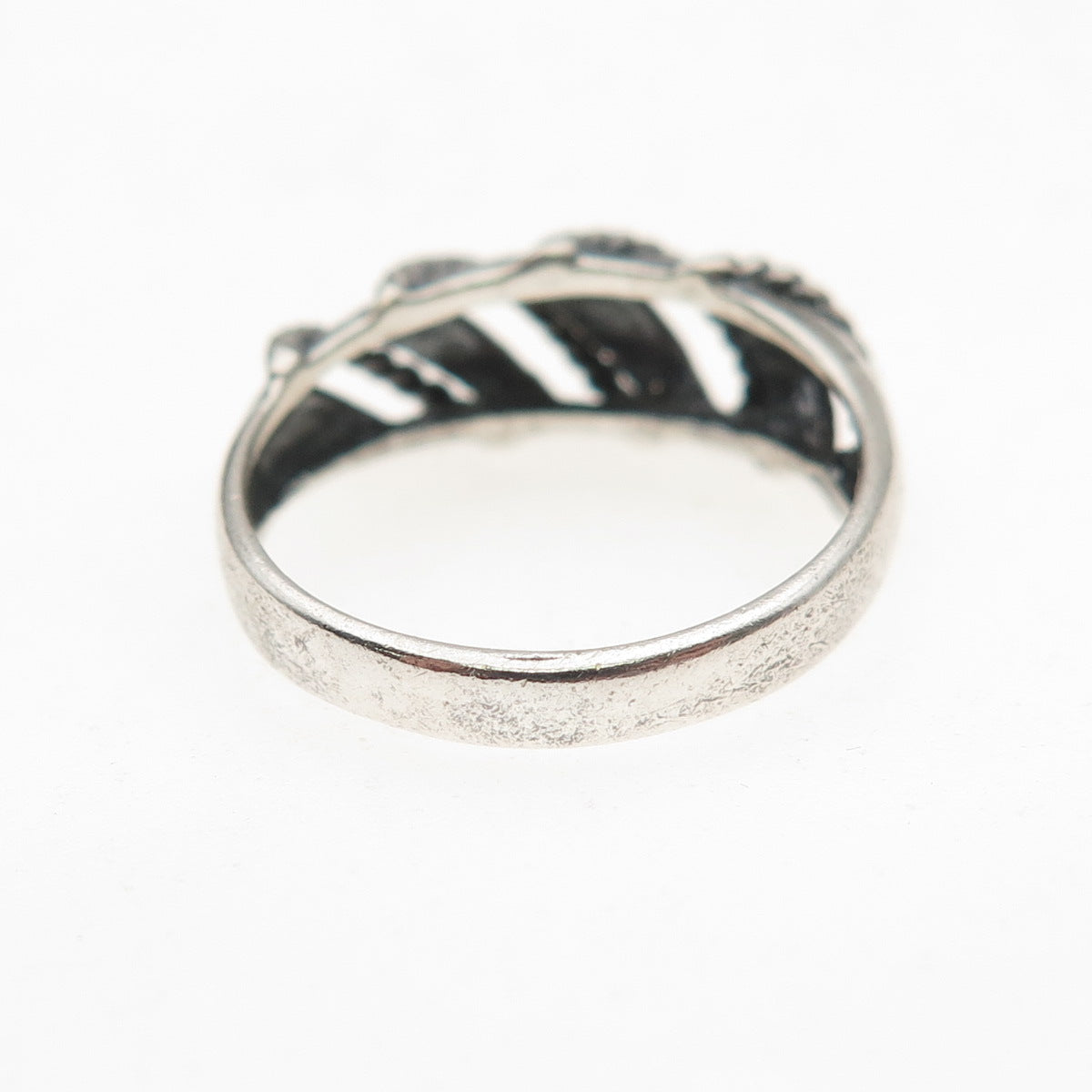 925 Sterling Silver Vintage Modernist Ribbed Oxidized Ring Size 6