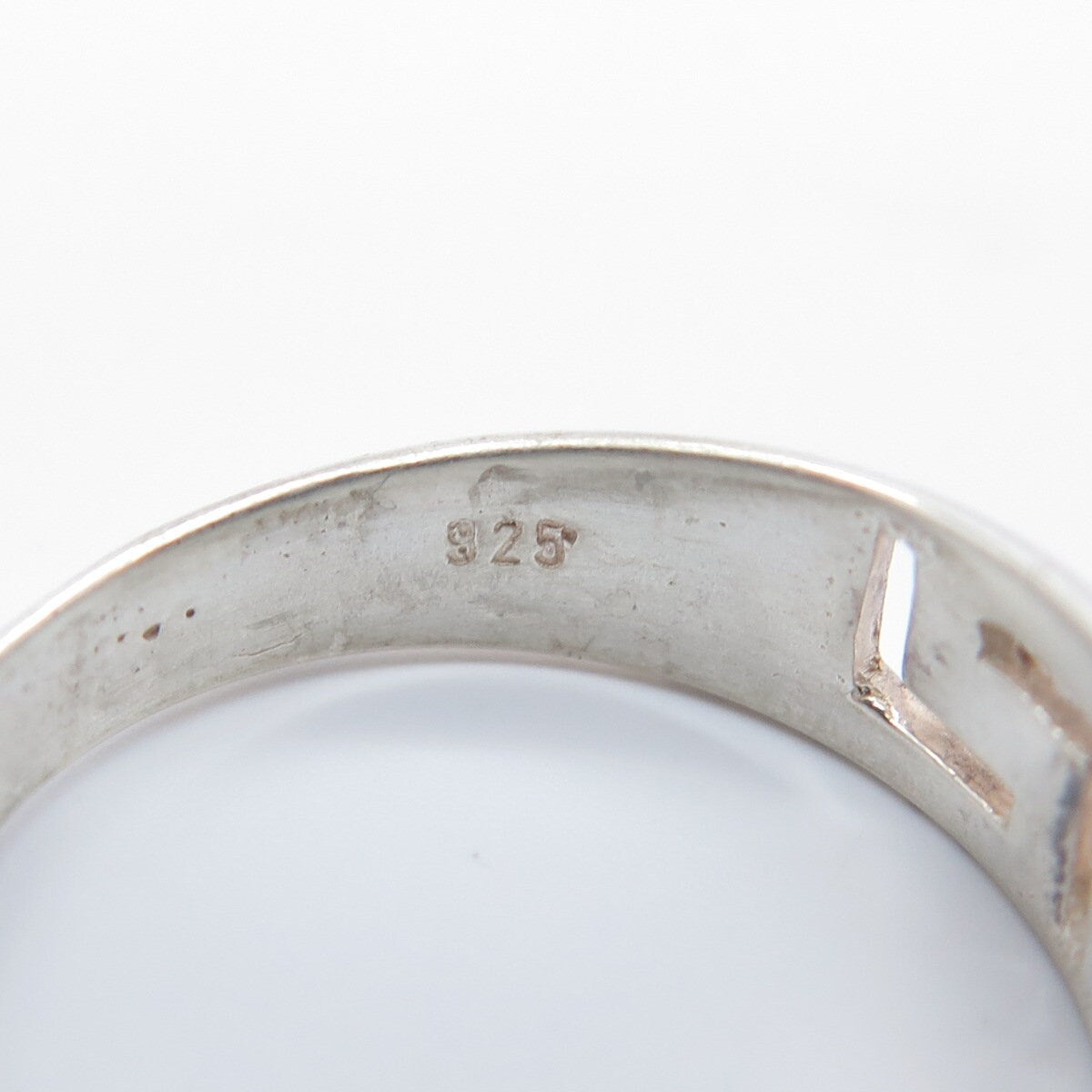 925 Sterling Silver Vintage Cutout Maze Band Ring Size 7.25