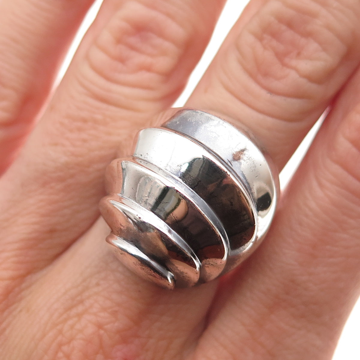 925 Sterling Silver Vintage Modernist Oxidized Ring Size 7.5