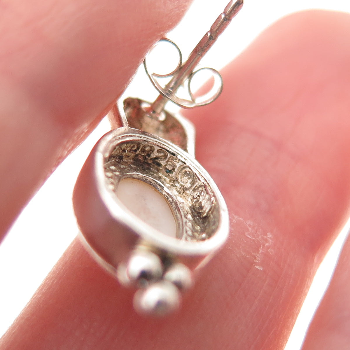 925 Sterling Silver Vintage Real MOP Modernist Beaded Oxidized Earrings