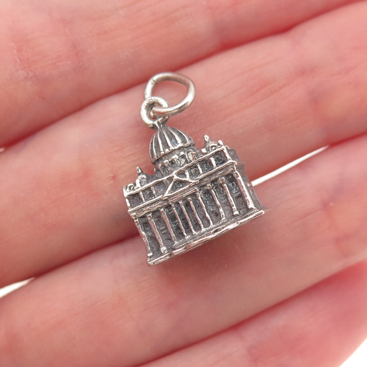925 Sterling Silver Vintage St. Peter's Basilica Oxidized 3D Charm Pendant